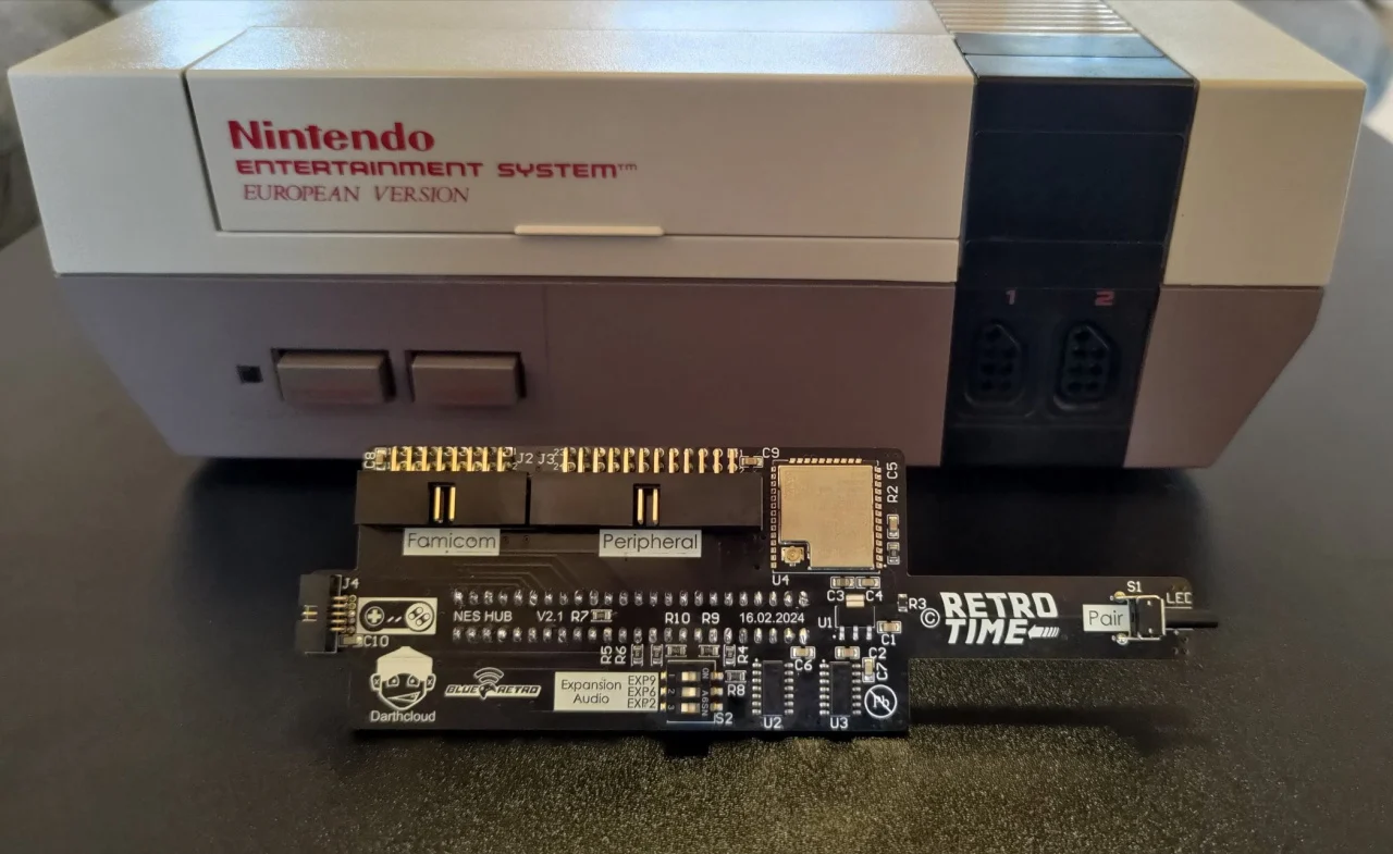 someone-has-finally-found-a-use-for-the-nes-expansion-port-1.webp